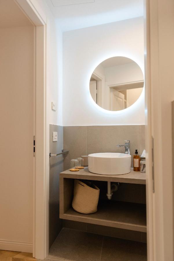 Victoria Boutique Suites Trieste Exterior foto